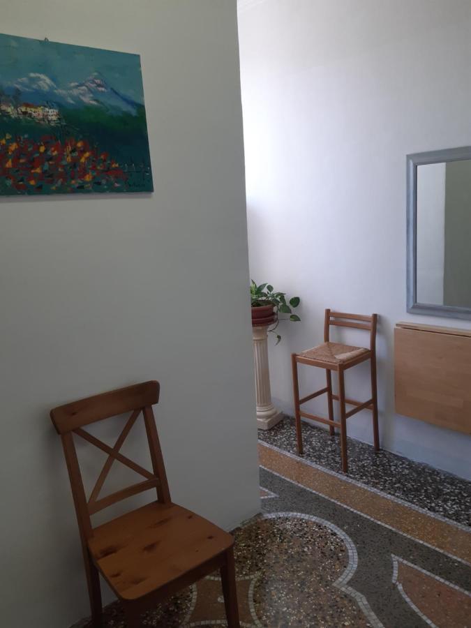 Guest House Elena Genova Kültér fotó